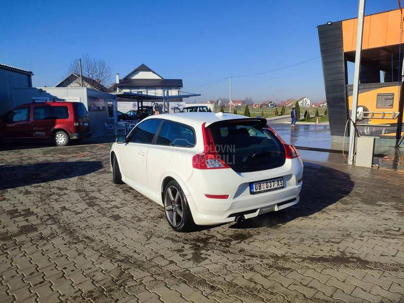 Volvo C30 