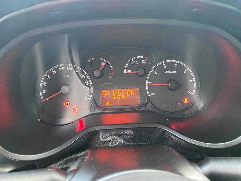 Opel Combo 1,3mjtd dupla vrata