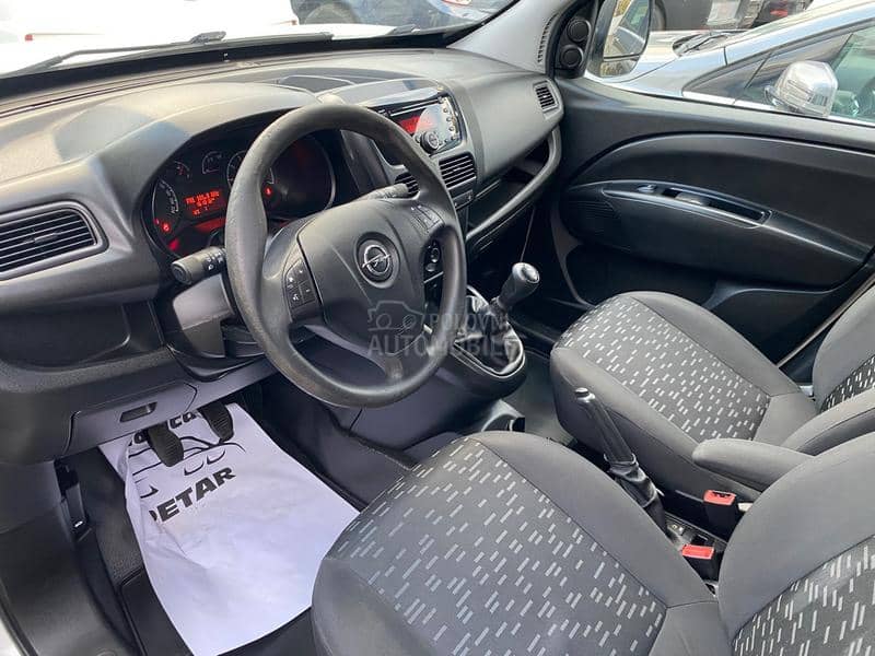 Opel Combo 1,3mjtd dupla vrata