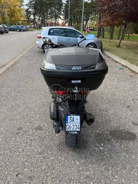 Yamaha Xmax AKRAP Iron max