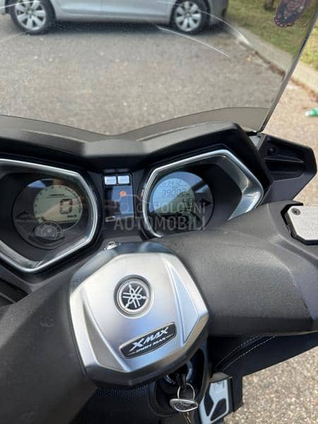 Yamaha Xmax AKRAP Iron max
