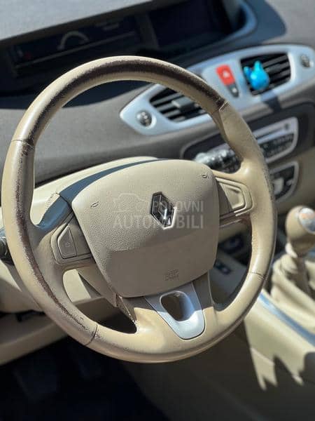 Renault Grand Scenic dci