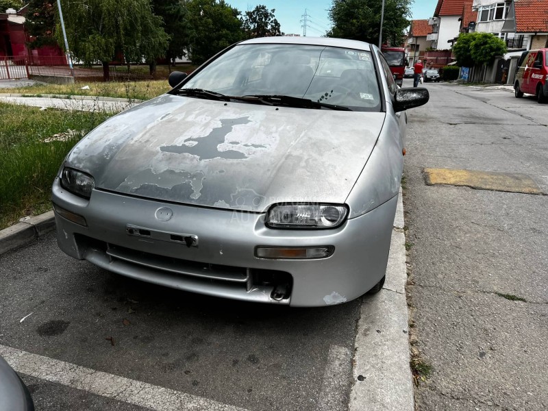 Mazda 3 lantis