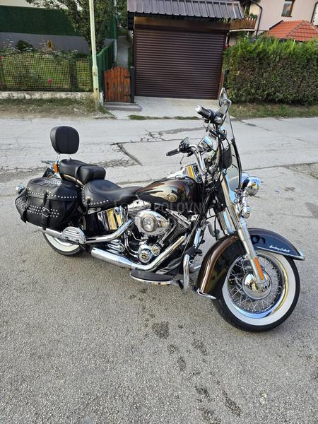Harley Davidson Heritage Softail FLSTC