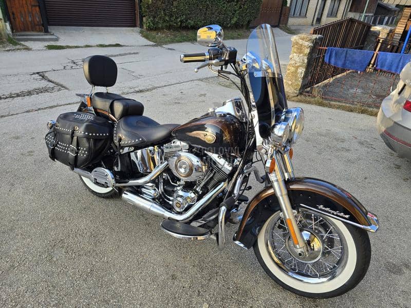 Harley Davidson Heritage Softail FLSTC