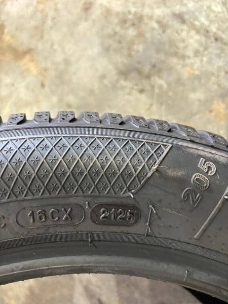 Volvo S40 2.0 HDI Nove gume vl