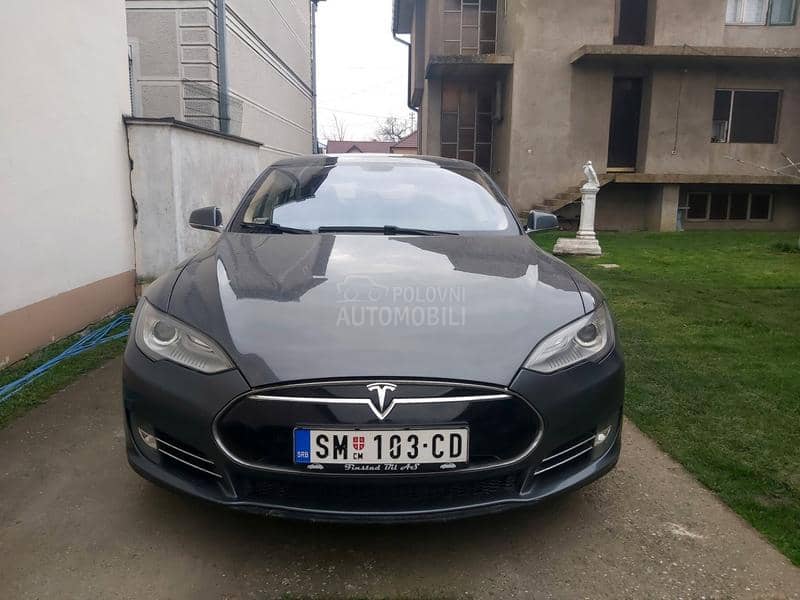 Tesla Model S 85BESPLATNO PUNJENJE
