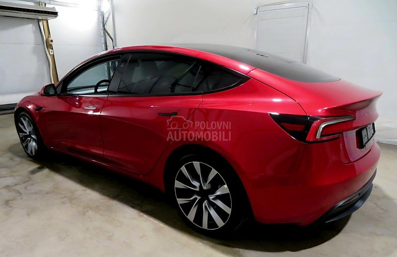 Tesla Model 3 Long Range AWD