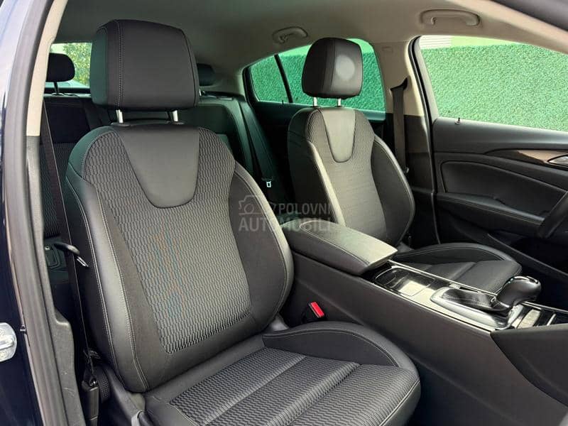 Opel Insignia 1.6CDTI GRAND SPORT