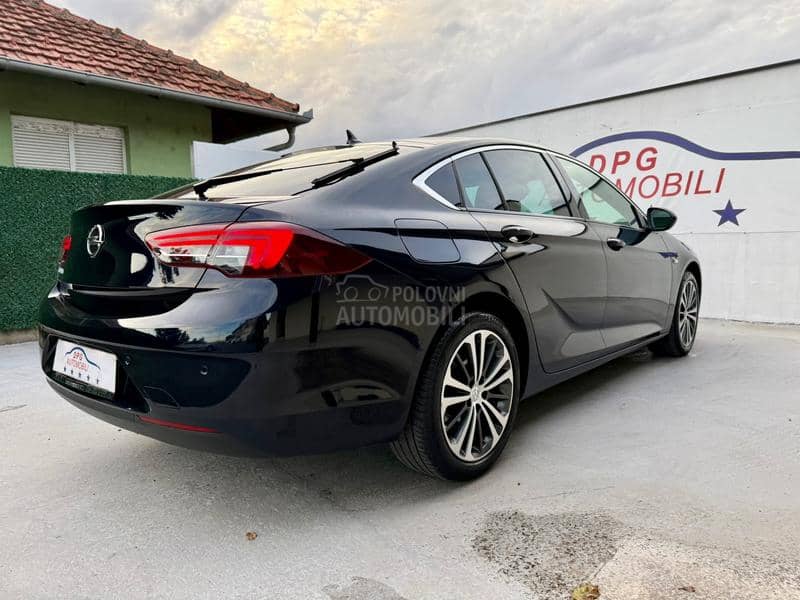 Opel Insignia 1.6CDTI GRAND SPORT