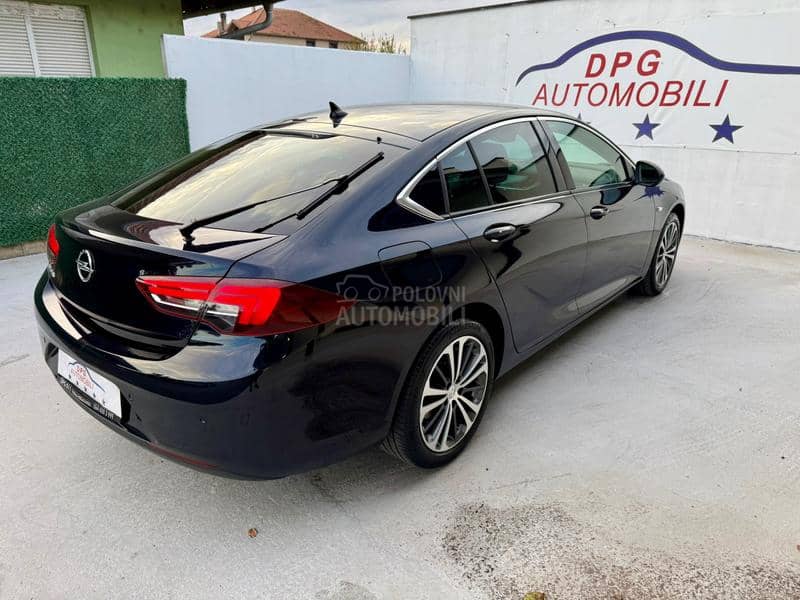 Opel Insignia 1.6CDTI GRAND SPORT