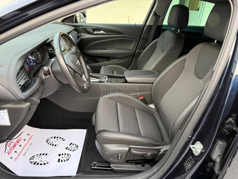 Opel Insignia 1.6CDTI GRAND SPORT