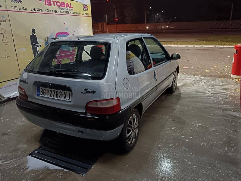 Citroen Saxo 