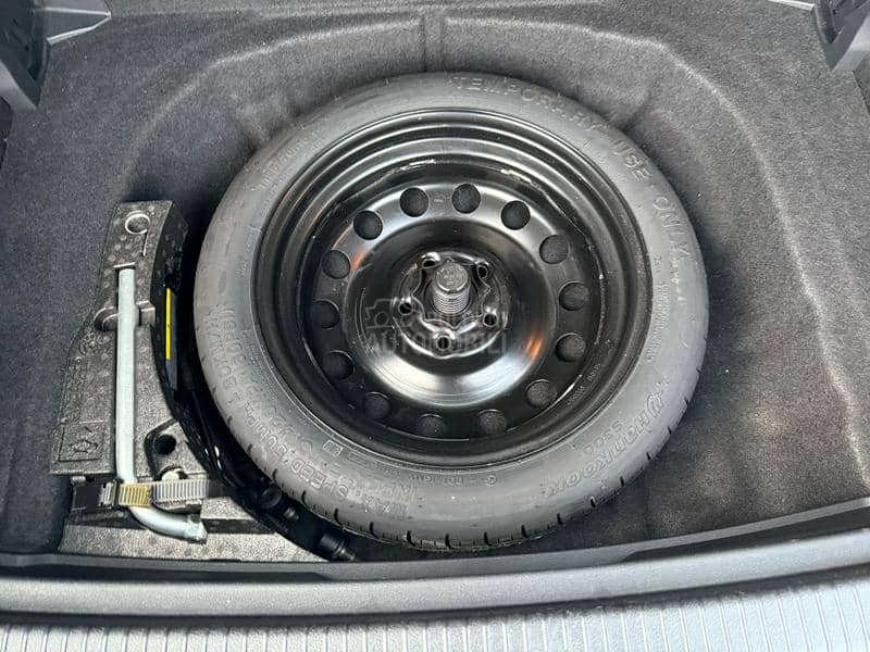 Volkswagen Golf Sportsvan 1.6TDI NAV/FUL/LED