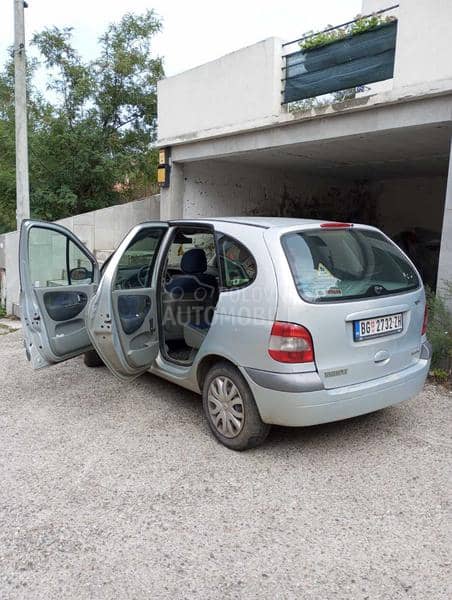 Renault Scenic 