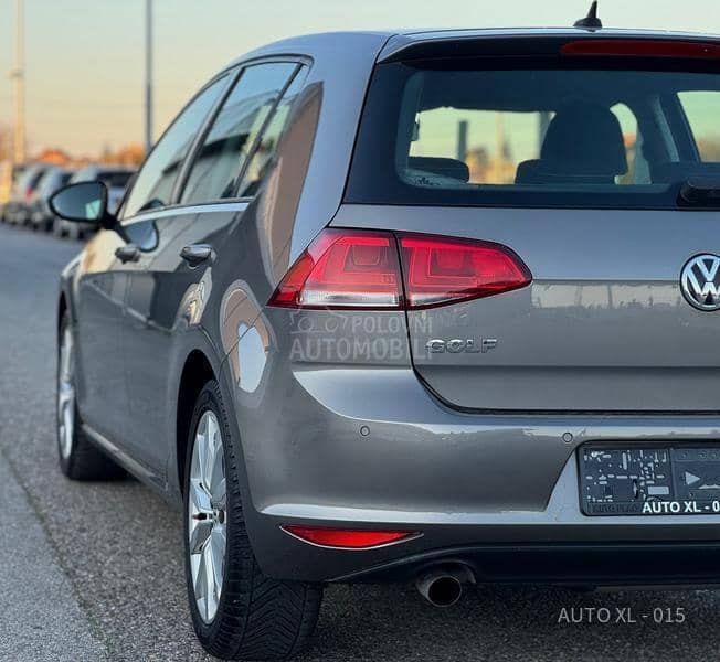 Volkswagen Golf 7 1.6 TDI / HIGHLINE