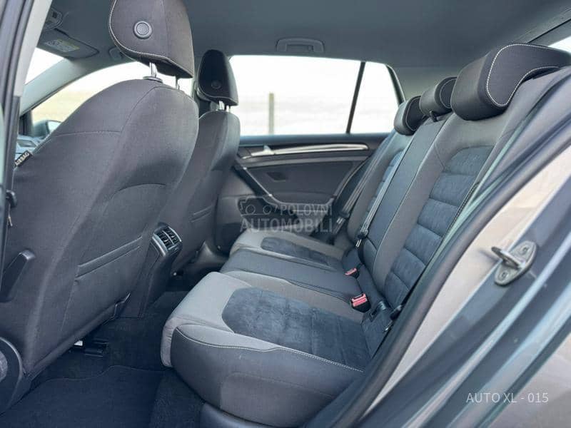Volkswagen Golf 7 1.6 TDI / HIGHLINE