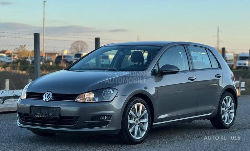 Volkswagen Golf 7 1.6 TDI / HIGHLINE