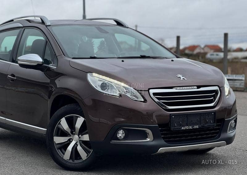 Peugeot 2008 1.6 E HDI / ALLURE