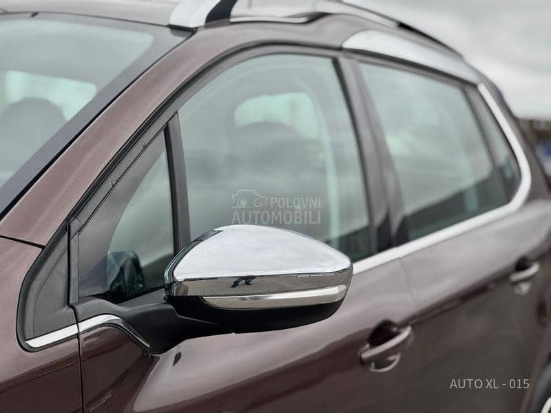 Peugeot 2008 1.6 E HDI / ALLURE