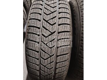Pirelli 215/65 R17 Zimska