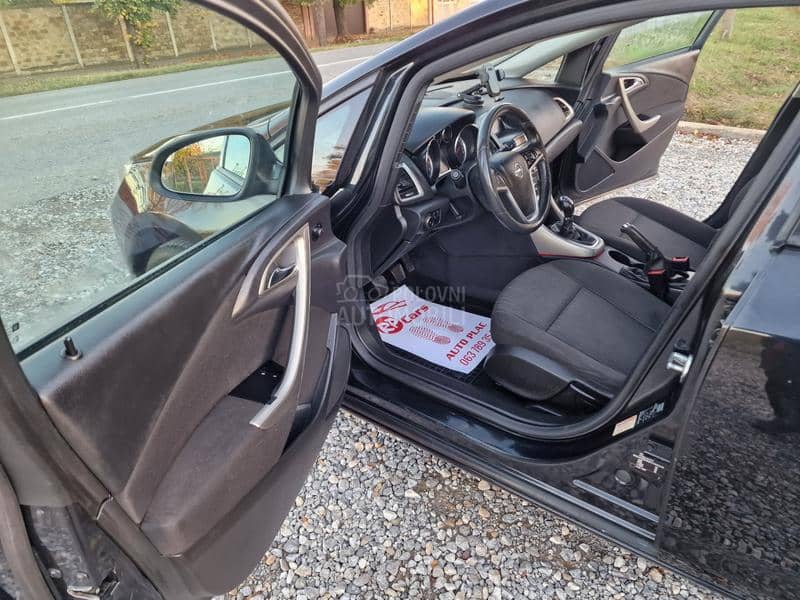 Opel Astra J 1.4 B.E.N.Z.I.N