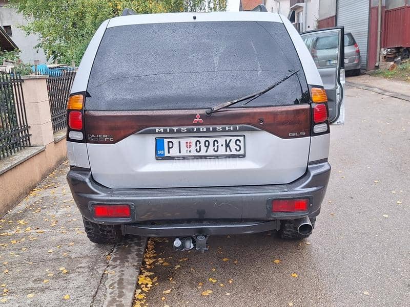 Mitsubishi Pajero Sport 2.5td