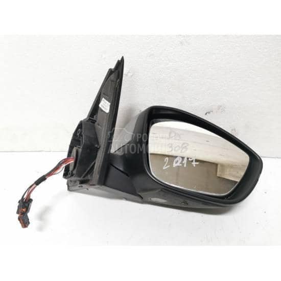 Desni retrovizor 308 T9