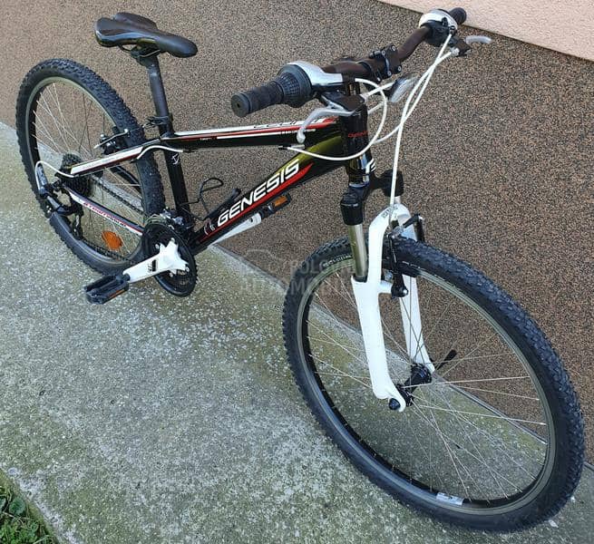 Genesis EVOLUTION TEAM 24 ALU