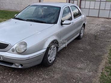 Lancia Lybra 1.9 jtd
