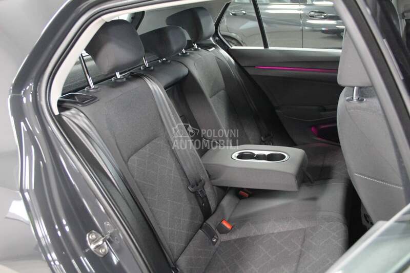 Volkswagen Golf 8 RATA OD199/CNG 2022