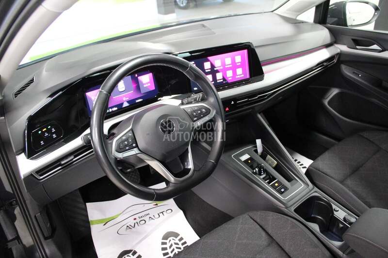 Volkswagen Golf 8 RATA OD199/CNG 2022