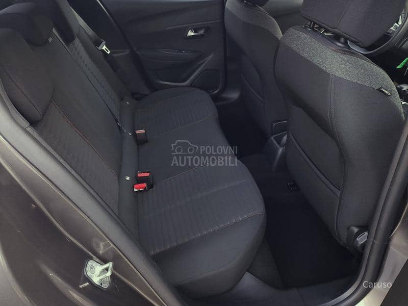 Peugeot 208 1.2 PureTech 102