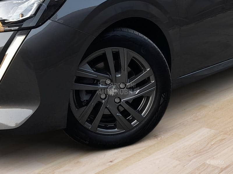 Peugeot 208 1.2 PureTech 102