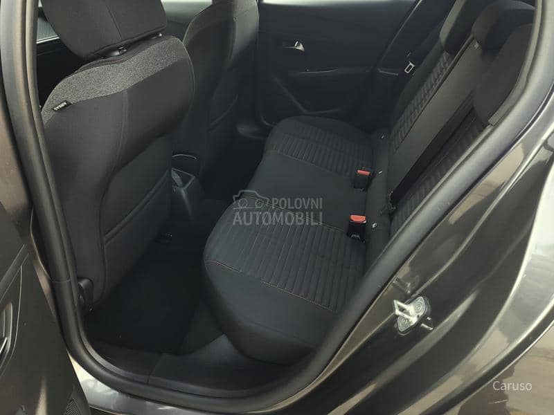 Peugeot 208 1.2 PureTech 102