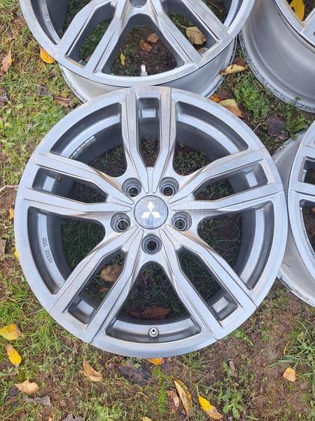 Aluminijumske felne  17" 5 x 114.3