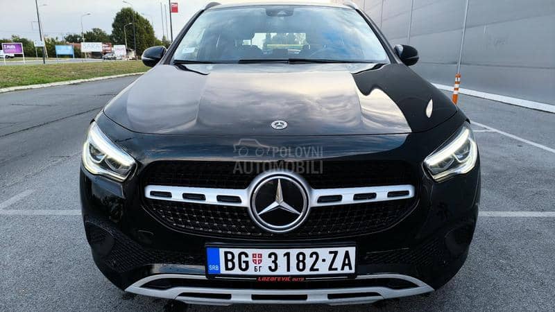 Mercedes Benz GLA 180 NOVImodel