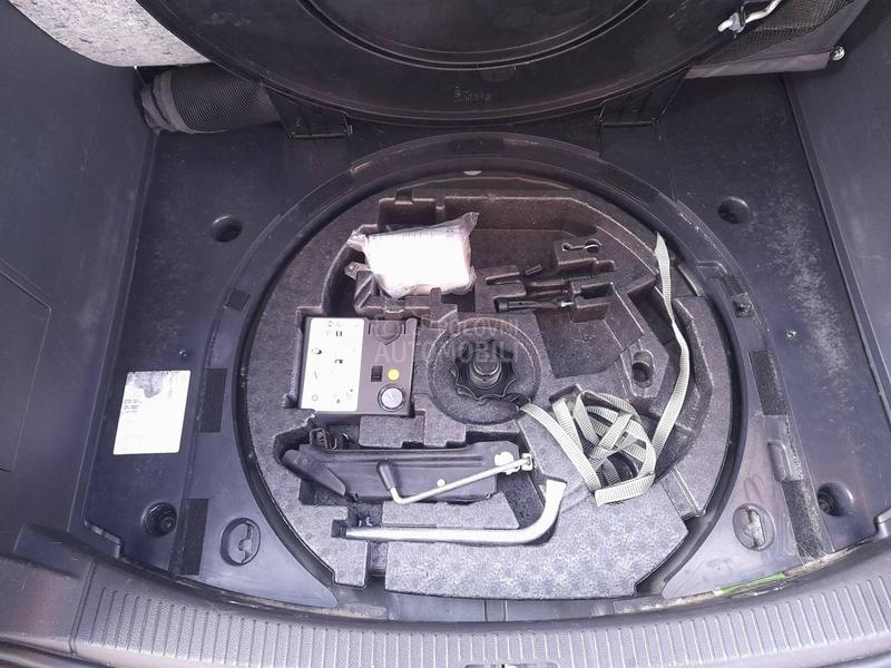 Volkswagen Touran 1.4 UV0Z/CH/ FUUL