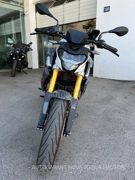 BMW G 310 R