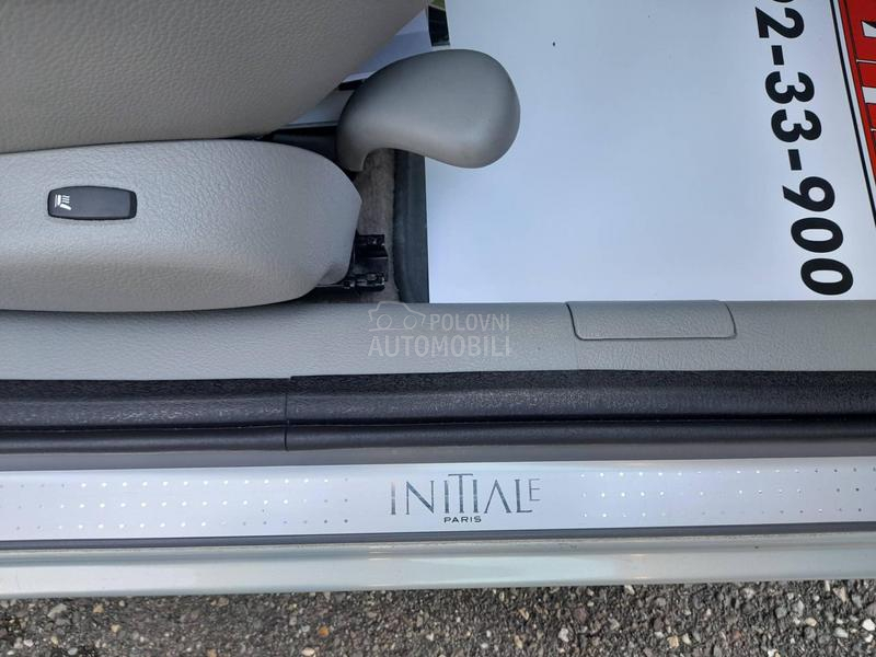 Renault Clio 1.6  AUTO.MATIK FUUL