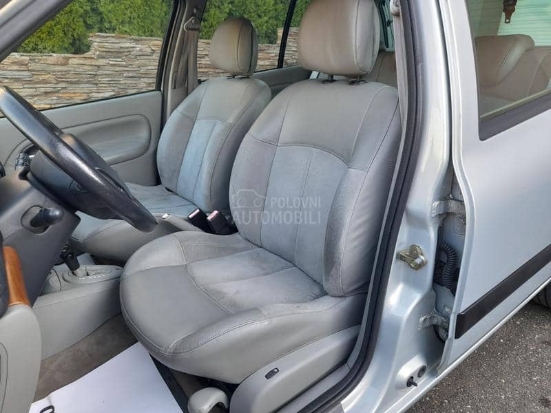 Renault Clio 1.6  AUTO.MATIK FUUL