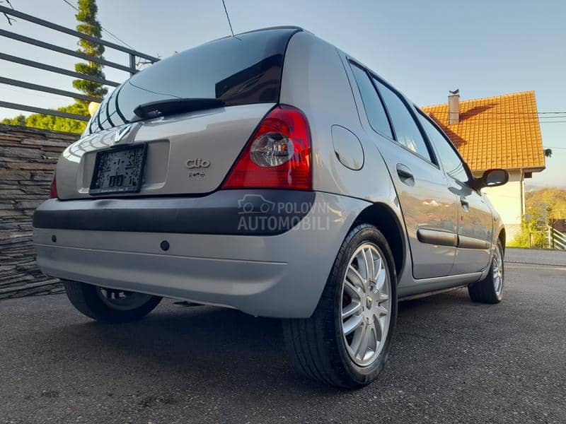 Renault Clio 1.6  AUTO.MATIK FUUL