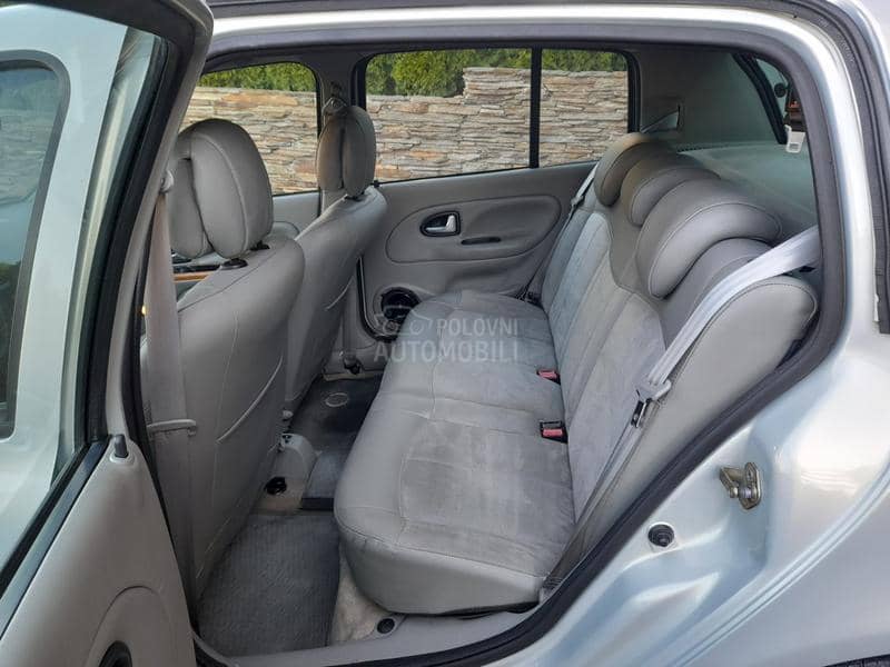 Renault Clio 1.6  AUTO.MATIK FUUL