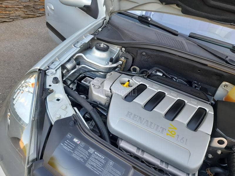 Renault Clio 1.6  AUTO.MATIK FUUL