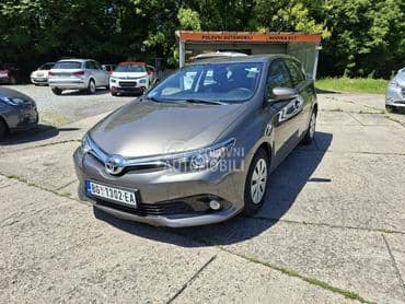 Toyota Auris 1,3 b