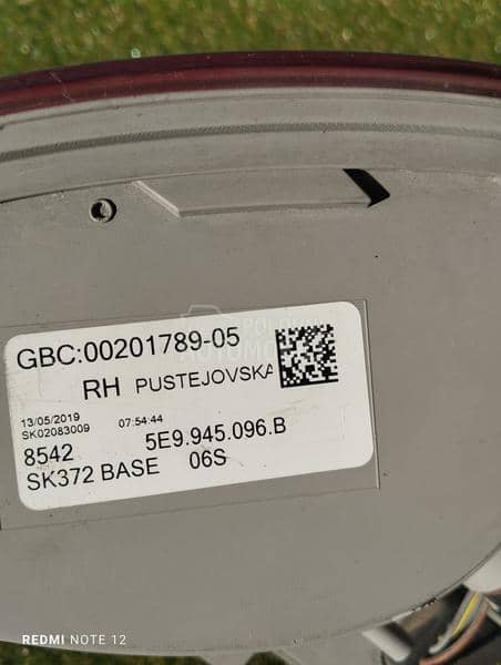 Zadnja desna stop svetlo