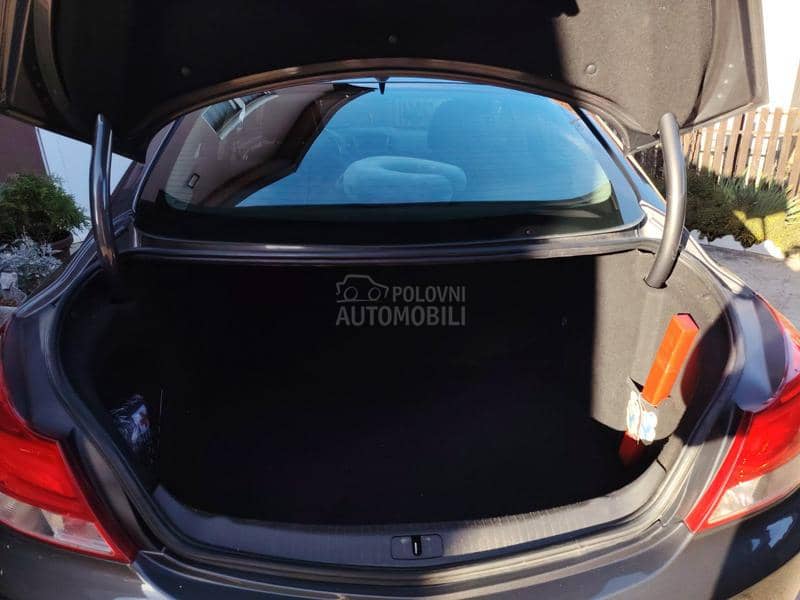 Opel Insignia 2.0 cdti