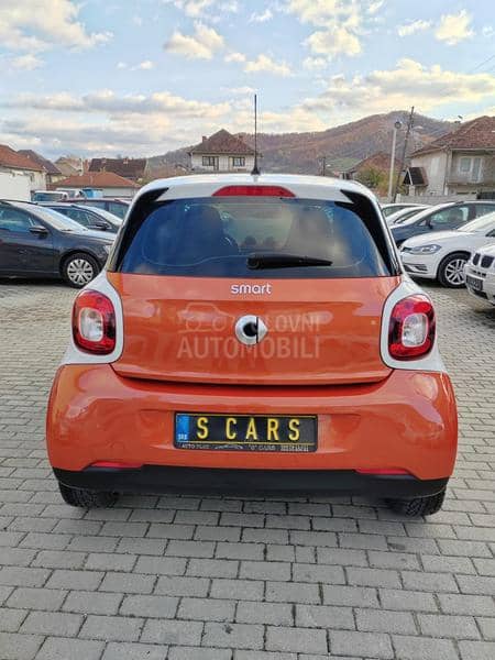 Smart ForFour 1.0 Lutka