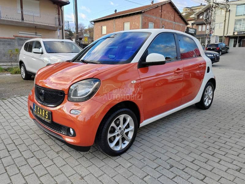 Smart ForFour 1.0 Lutka