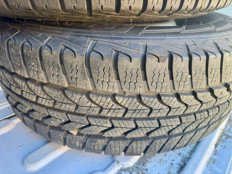 Goodyear 6.5/65 R16 Zimska